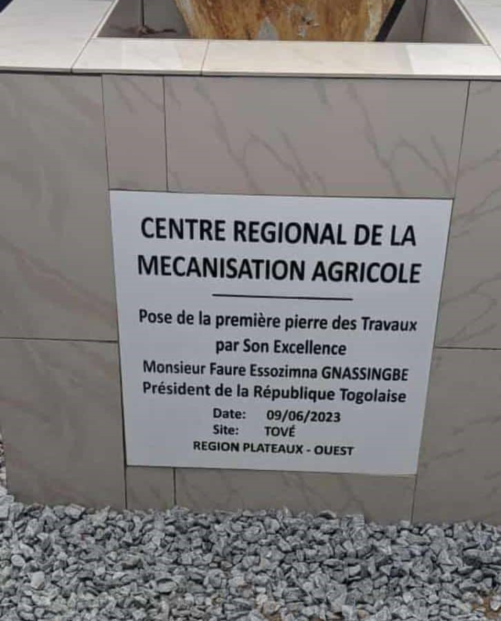 la hausse de ses prix de 20 L