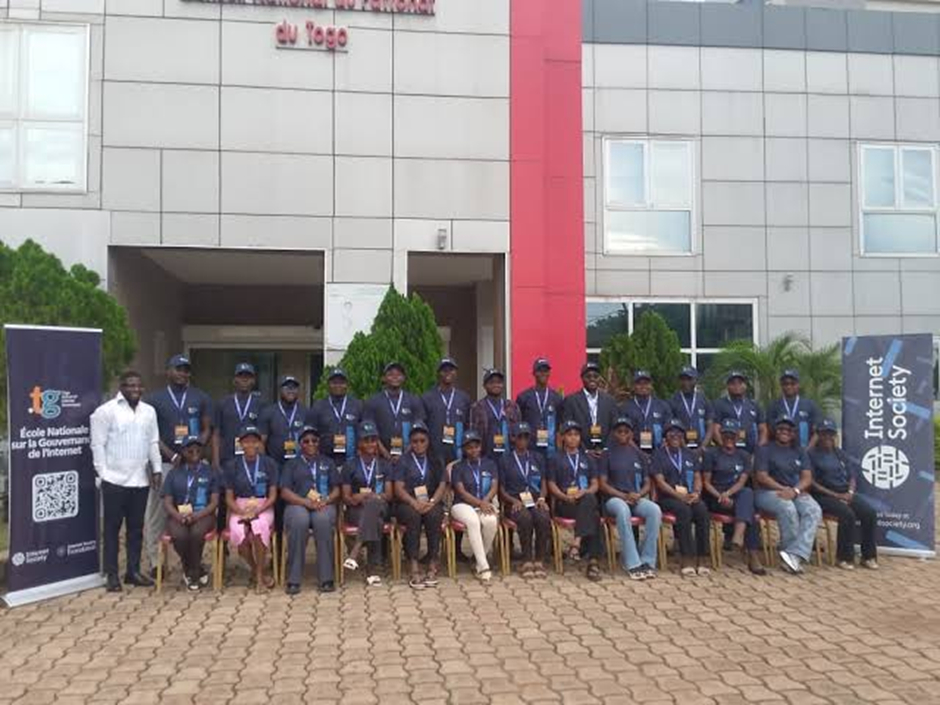 1 UNIVERSITE