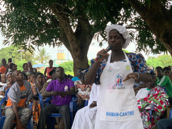 cantines in et peri 2 la banque mondiale presente au grand public deux projets dappui au secteur educatif togolais