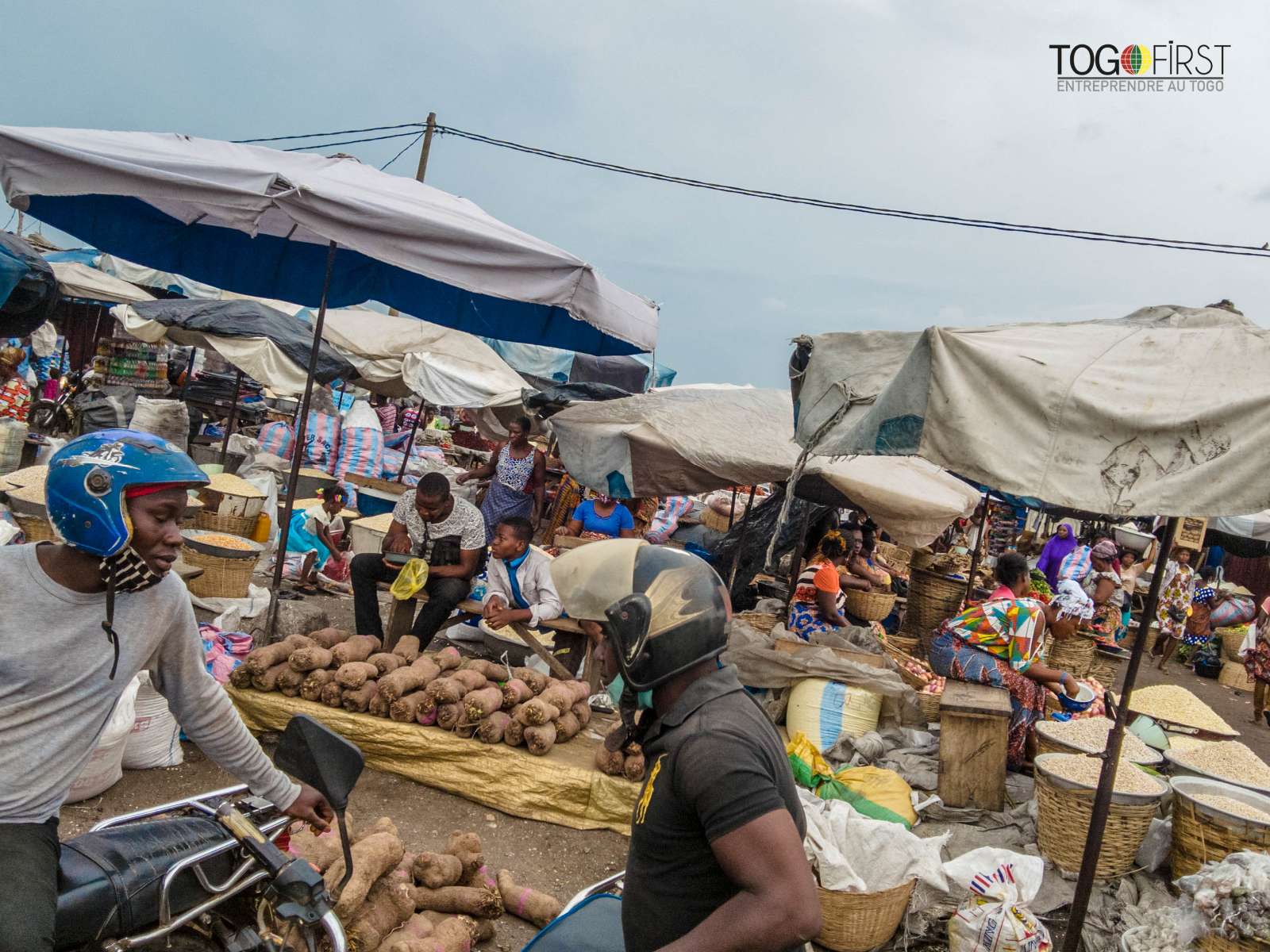 Marché d'Akodessewa 