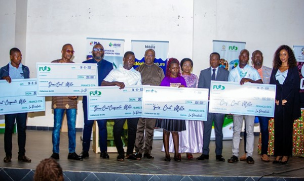 Togo : campagne d’initiation à l’entrepreneuriat et pluie de récompenses dans le Zio