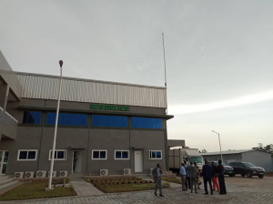 L&rsquo;usine &laquo; Jus D&eacute;lice &raquo;, inaugur&eacute;e pour transformer 8 tonnes d&rsquo;ananas par jour et produire du jus d&rsquo;ananas bio