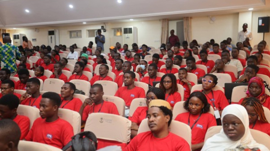 university-of-lome-students-tackle-business-challenges-through-digital-innovation