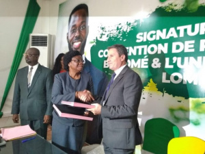 L&rsquo;Universit&eacute; de Lom&eacute; et la BB signent une convention de partenariat
