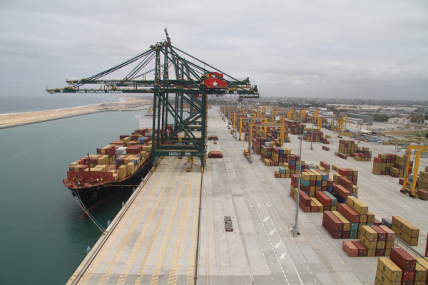 The port of Lomé is a top transshipment platform for goods transiting to Sahel countries