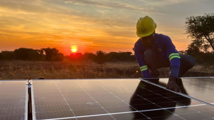 Solaire : l’énergéticien suisse MPower, présent au Togo, lève 1,1 million d’euros pour son expansion