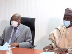 Officials from Togo and Niger&#039;s ministries of transport discuss challenges the sector faces