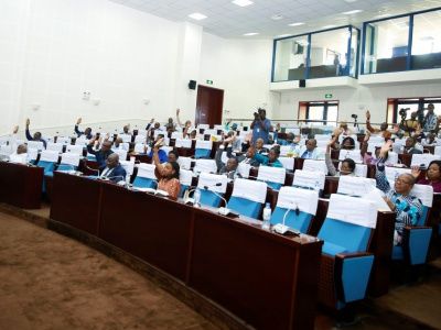 togo-l-assemblee-nationale-ratifie-les-ordonnances-prises-par-l-executif-durant-la-crise-de-covid-19