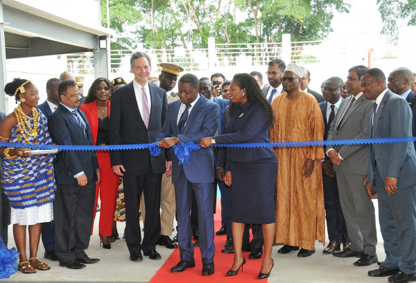 Faure Gnassingbé Opens Star Garments Factory at Adétikopé