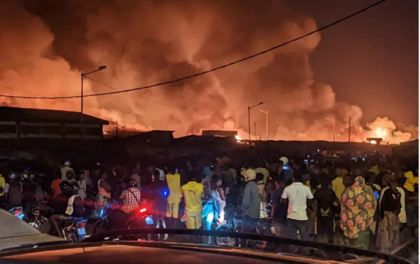 Togo: Government announces several measures to help Agoè Assiyéyé market’s sellers hit by recent fire