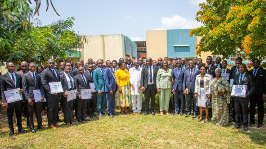 justice-67-nouveaux-magistrats-et-greffiers-diplomes-a-lome