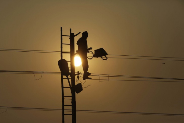 Togo: Access rate to electricity rose by 13% between 2008 and 2016