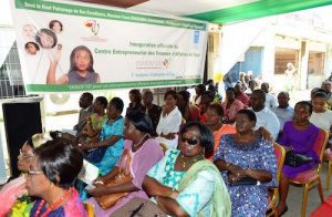Togo : une journ&eacute;e de partage d&rsquo;exp&eacute;riences des femmes entrepreneurs pour c&eacute;l&eacute;brer la femme