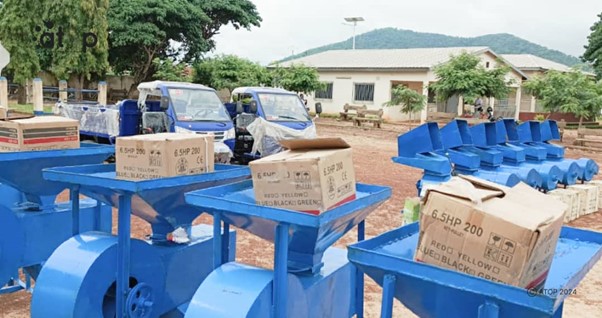 Togo : après la région des Savanes, la BAD équipe les agriculteurs de la Centrale