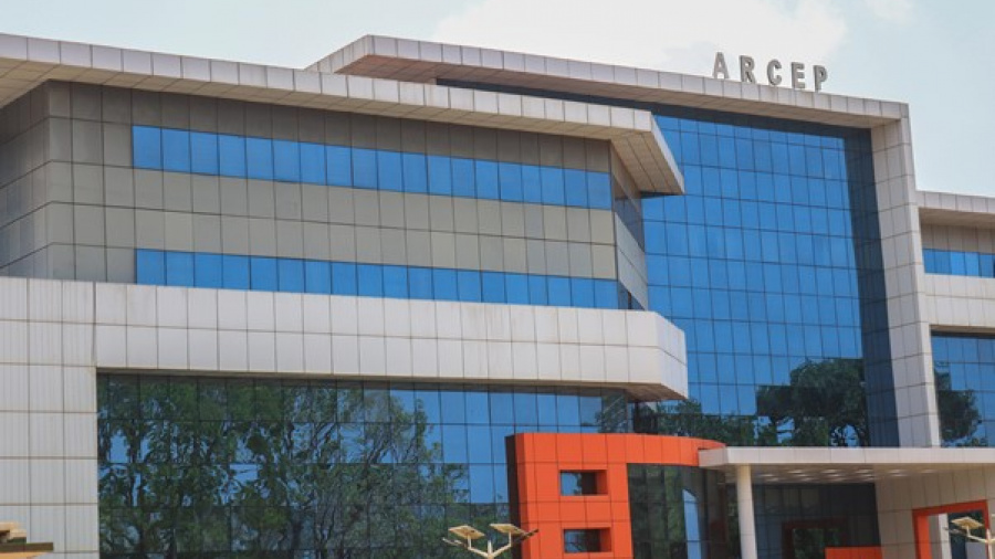 Togo : l’ARCEP annonce un numéro spécial pour bloquer les SMS publicitaires