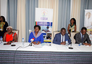 Togo : l&rsquo;Etat va injecter chaque ann&eacute;e 150 millions FCFA pour l&rsquo;assurance maladie des volontaires nationaux de comp&eacute;tences