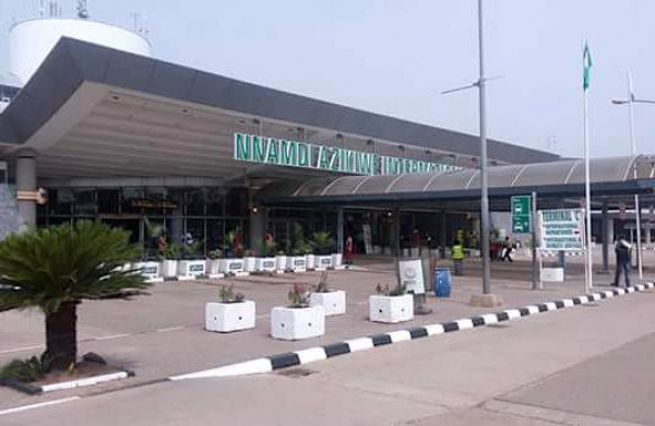 Premier atterrissage d’Asky Airlines sur le nouveau terminal de l’aéroport international d’Abuja