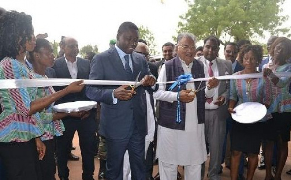 President Gnassingbé inaugurates a new concrete-reinforcing rods factory in Kara  