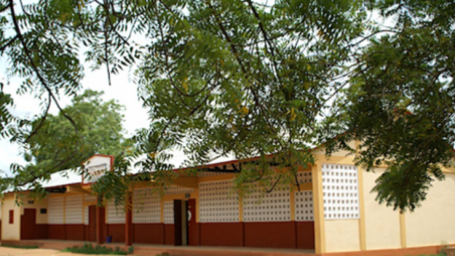 Togo : le gouvernement réduit de moitié son objectif de construction de salles de classe