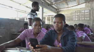 Togo : interdiction de t&eacute;l&eacute;phones portables dans les &eacute;coles d&egrave;s la prochaine rentr&eacute;e scolaire