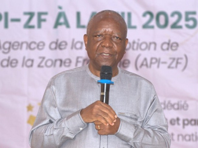 a-la-foire-internationale-de-lome-l-api-zf-presente-aux-investisseurs-les-grands-atouts-du-togo