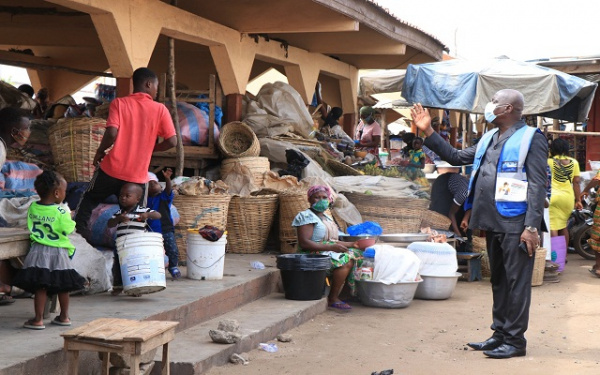 Covid-19 : les droits de place réduits de 50% dans les marchés de Lomé