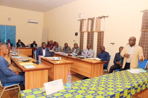 Coordination des services d&eacute;concentr&eacute;s : le gouvernement mise sur les conf&eacute;rences administratives