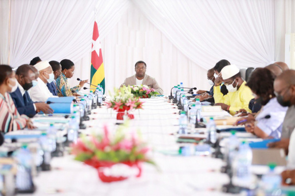 Investissements : le Togo crée une unité de Partenariats Public-Privé