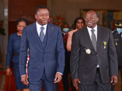 Togolese President makes former BCEAO governor the Grand Officer of the Order of Mono