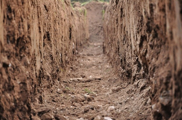 Togo : le gouvernement octroie un permis d&#039;exploitation pour le gisement d’argile de Ledjoblibo