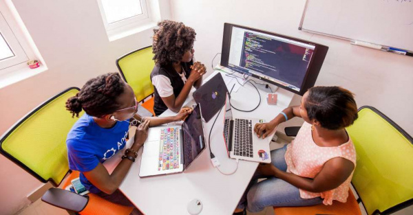Togo: US embassy’s Emerging Voices Center recruits 12 tech entrepreneurs