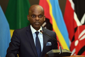 Nouveau report du 9&egrave; congr&egrave;s panafricain &agrave; Lom&eacute;