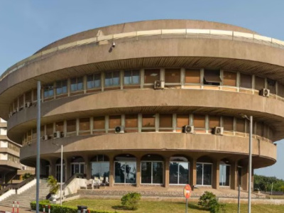 le-togo-instaure-des-rencontres-periodiques-avec-les-specialistes-en-valeurs-du-tresor