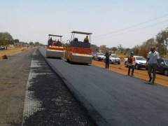Government seeks a construction firm to maintain around 300 km of roads