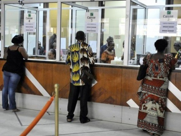 Togo : les banques et établissements financiers réaménagent leurs horaires