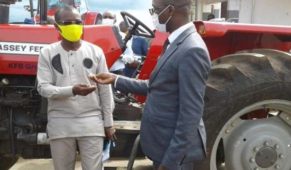 Togo: Farmers receive 72 agricultural tractors from the minister of agriculture