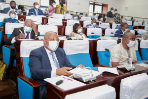 Togo : d&eacute;marrage de l&rsquo;&eacute;tude en commission de la loi de finances 2022