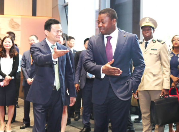 Tech : President Gnassingbé meets with Jack Ma to offer young Togolese more opportunities