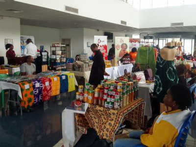 les-entrepreneurs-locaux-a-l-honneur-avec-allez-les-champions-d-ecobank-togo