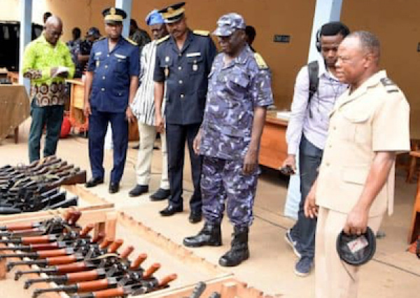 Le Togo démarre une opération de marquage des armes à feu
