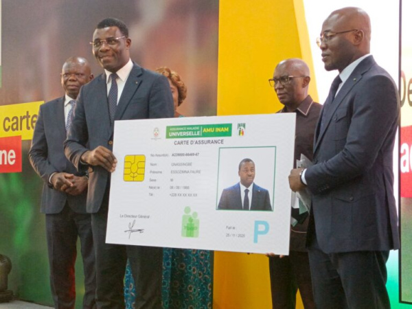 Togo : l&rsquo;INAM digitalise ses services et d&eacute;ploie une carte AMU s&eacute;curis&eacute;e