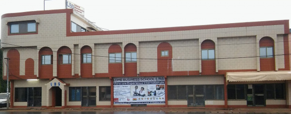 Le Fonds européen I&amp;P soutient la digitalisation à Lomé Business School