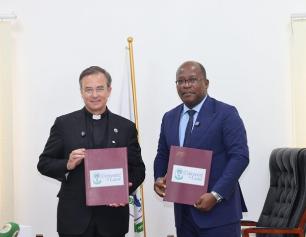 Coop&eacute;ration universitaire : l&rsquo;Universit&eacute; de Lom&eacute; signe un accord avec Creighton University