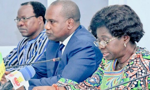 Le Togo et le Burkina renforcent leurs relations bilatérales par la signature de 14 accords de coopération