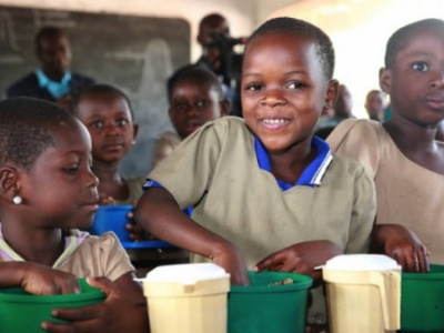 20-milliards-fcfa-des-usa-pour-un-programme-de-repas-scolaires-au-togo