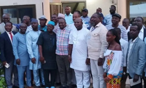 Synergie d&rsquo;actions des commissionnaires agr&eacute;&eacute;s en douane contre le trafic des produits illicites