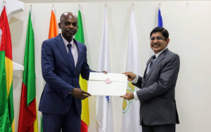 Coop&eacute;ration&nbsp;: l&rsquo;Inde ouvre son ambassade &agrave; Lom&eacute;
