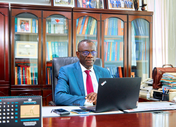 HLB Togo de Yawo Félix Djidotor, commissaire aux comptes du groupe Ecobank pour six ans