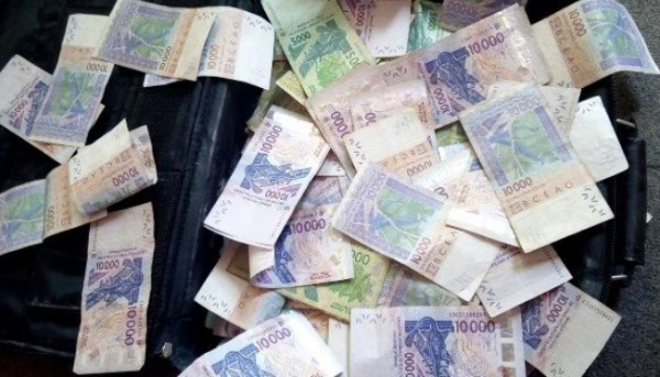 Togo : le gouvernement veut durcir les sanctions contre les auteurs de faux billets