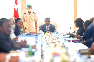 Togo : le budget 2023 projet&eacute; &agrave; pr&egrave;s de 2000 milliards FCFA, dont la moiti&eacute; d&eacute;di&eacute;e au Social